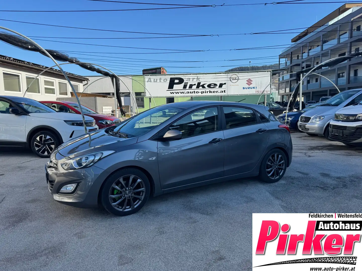 Hyundai i30 i30 1,4 CVVT Europe Europe Silber - 1