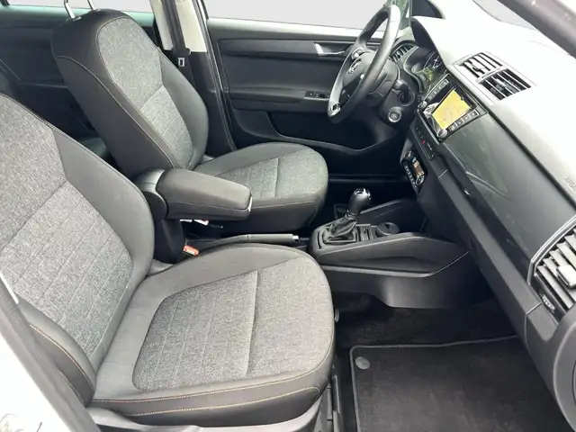 Skoda Fabia view 16