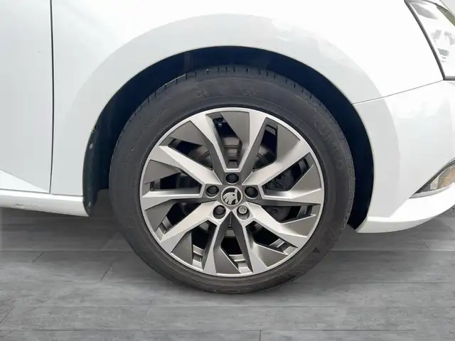 Skoda Fabia view 7
