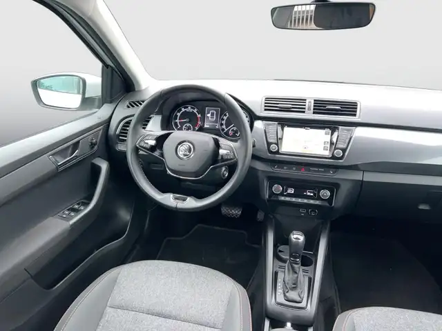 Skoda Fabia view 11