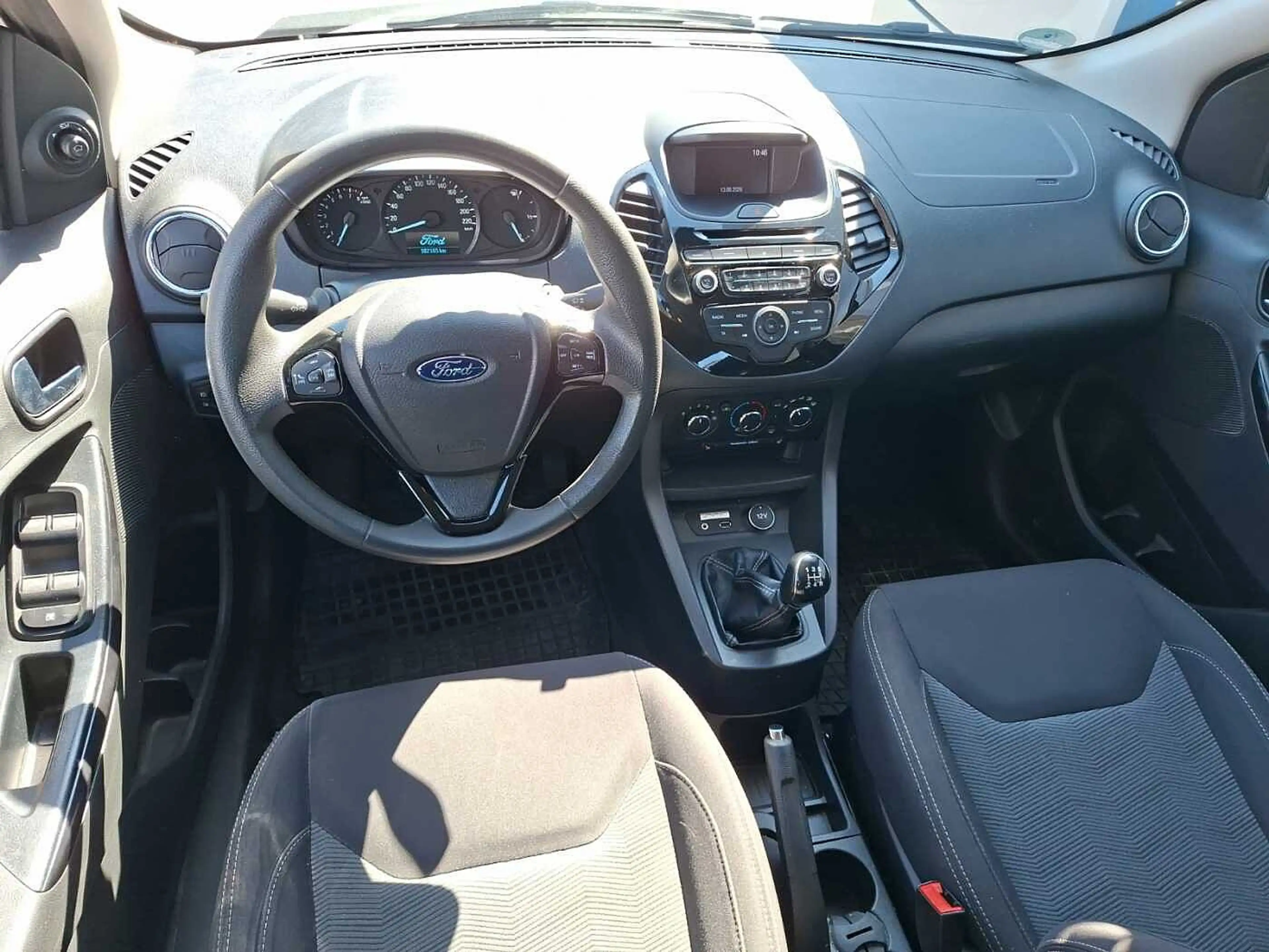 Ford Ka/Ka+ + C&C AHK WiPa — photo 12
