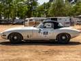 Jaguar E-Type 3.8 semi-lightweight FIA Blanc - thumbnail 10