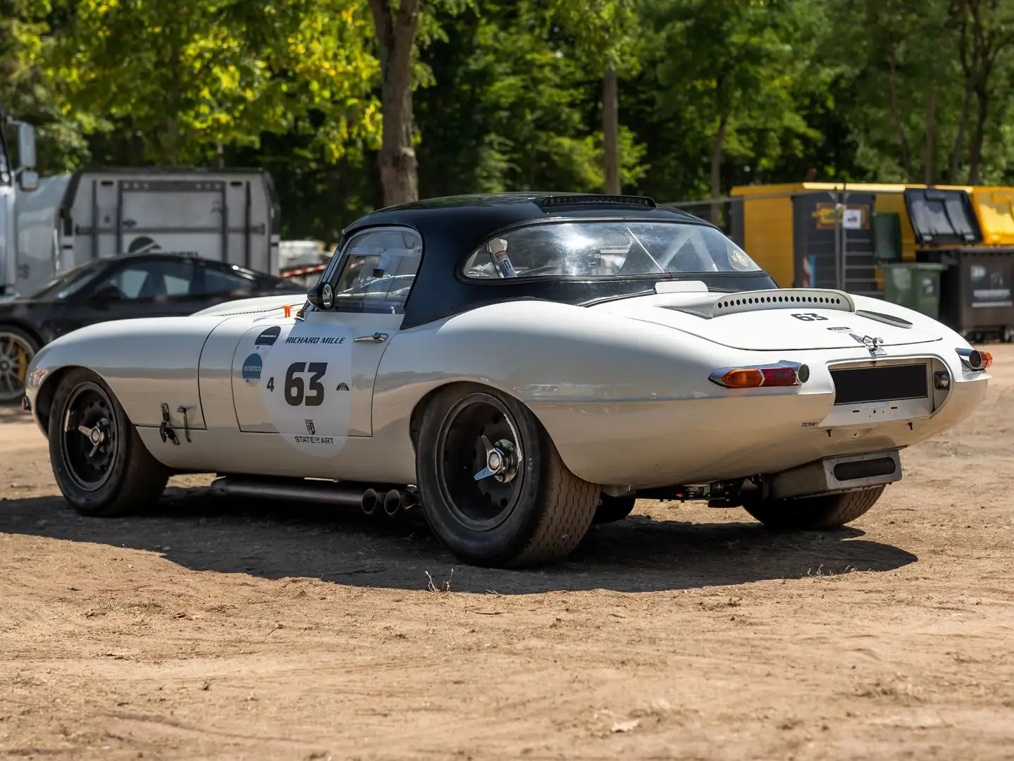 Jaguar E-Type 3.8 semi-lightweight FIA Blanc - 2