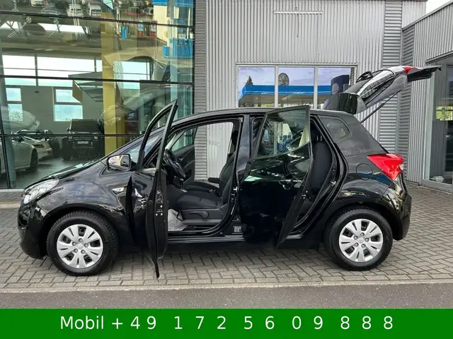 Hyundai Ix20 view 5