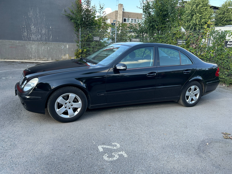Mercedes-Benz E 220 E 220 CDI Klima, PDC, Sitzheizg, Tüv Neu, 1. Hand — photo 15