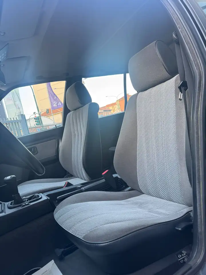 BMW 320i Touring, foto 10