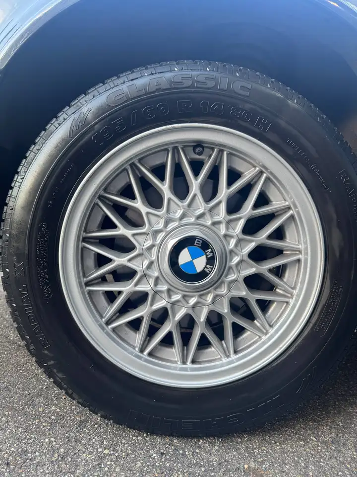 BMW 320i Touring, foto 6