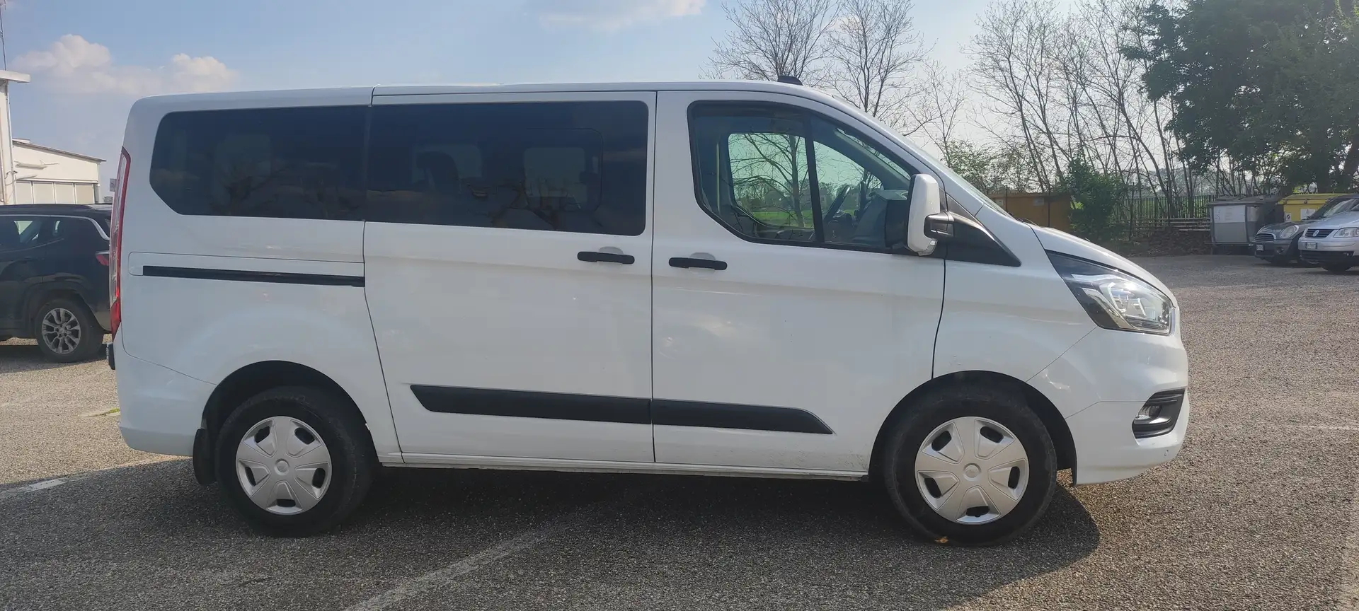 Ford Transit Custom HYBRID Weiß - 1