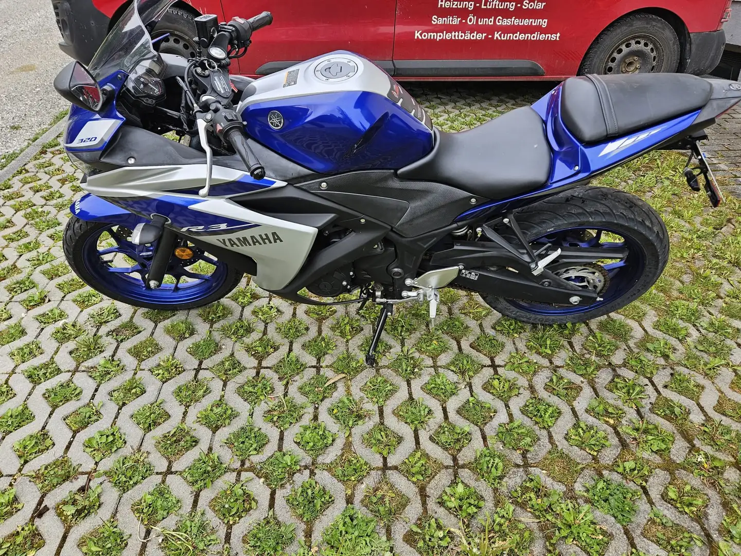 Yamaha YZF-R3 Albastru - 2