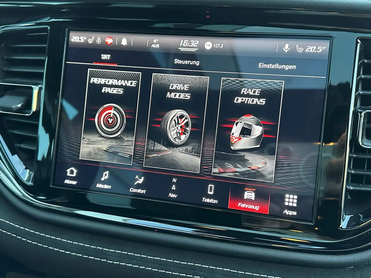 Dodge Durango 2021 — фото 12