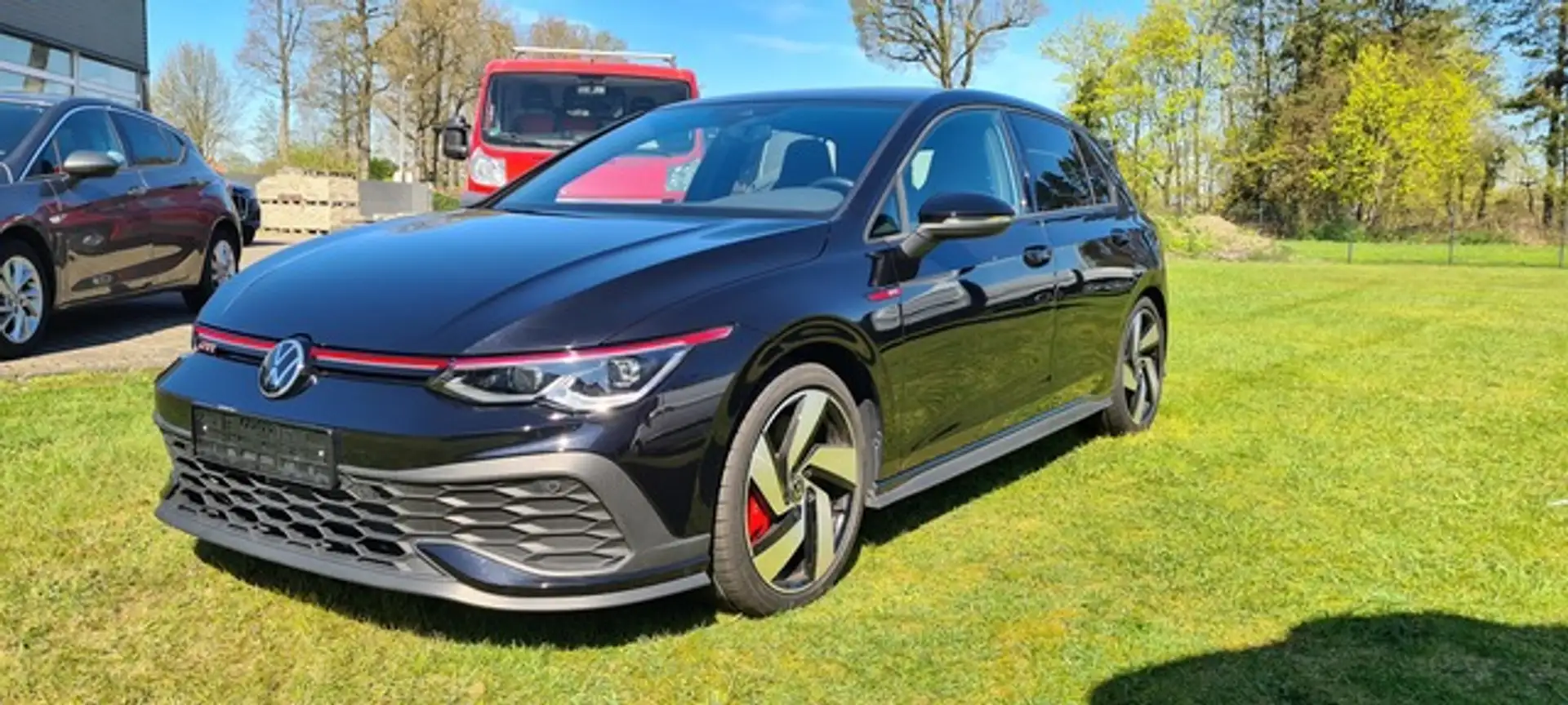 Volkswagen Golf VIII GTI DSG Clubsport Schwarz - 2