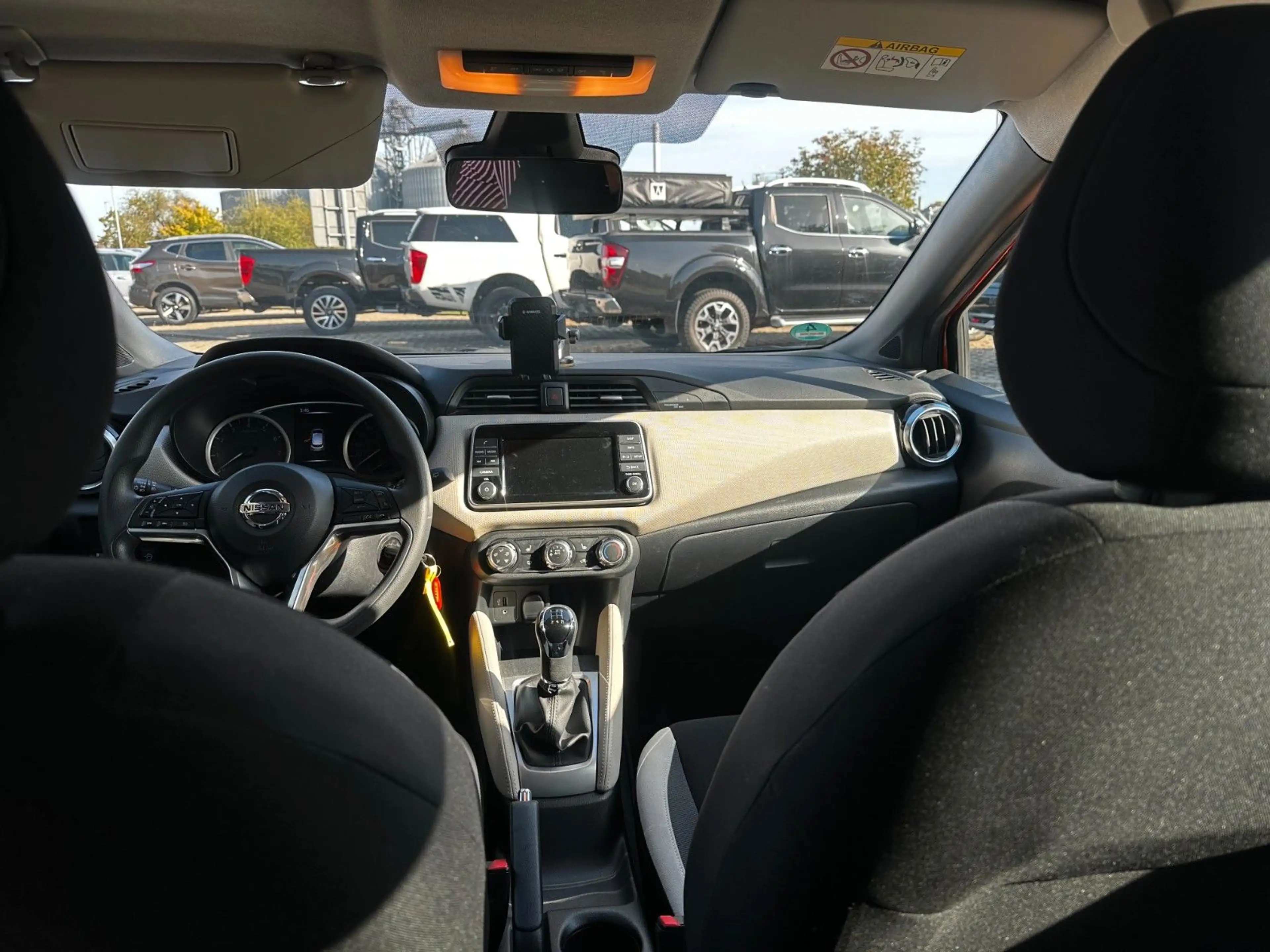 Nissan Micra 1. Hand,  Alufelgen, Klima, Sitzhzg., — photo 3