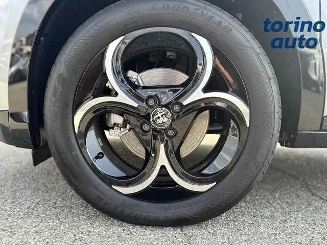 Alfa Romeo Junior view 9