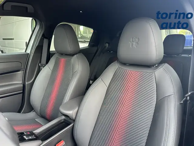 Alfa Romeo Junior view 11