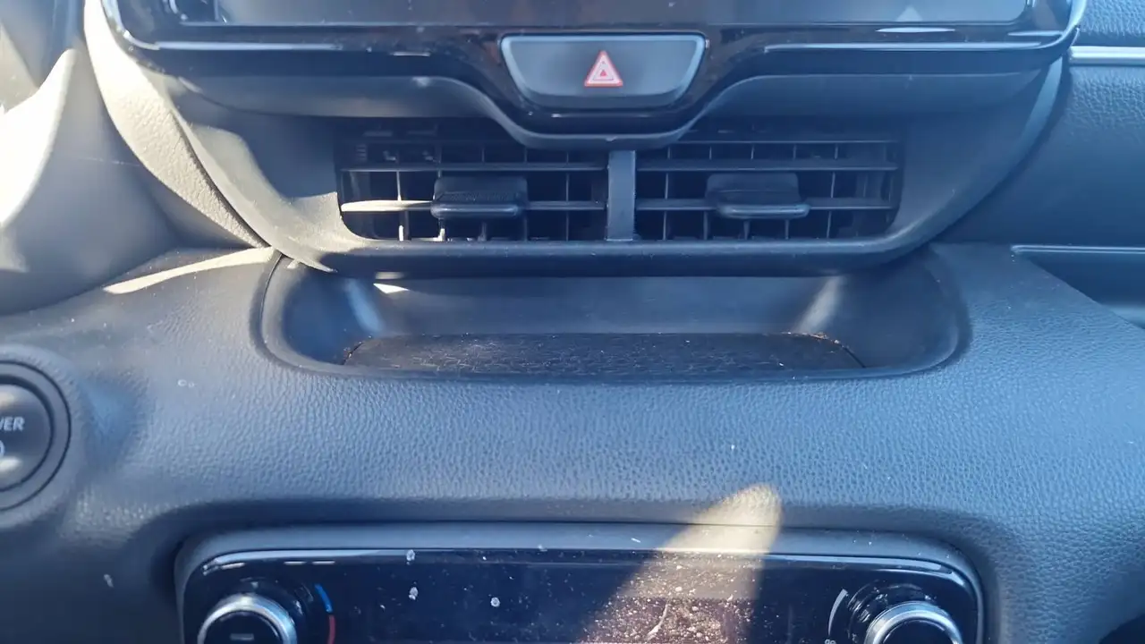 Toyota Yaris Yaris — photo 13