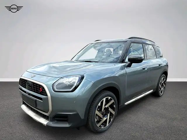 MINI Countryman S All4 Favoured Trim