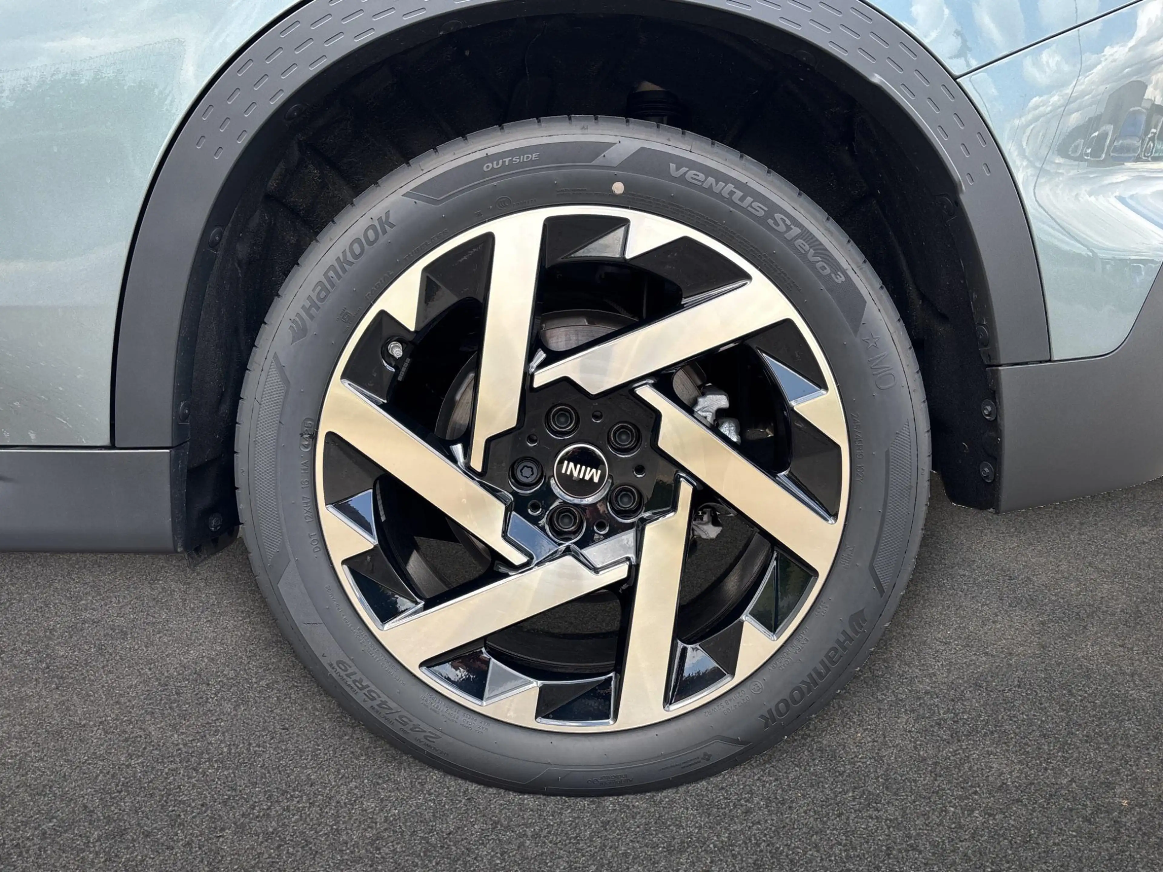 MINI Countryman S All4 Favoured Trim — photo 11