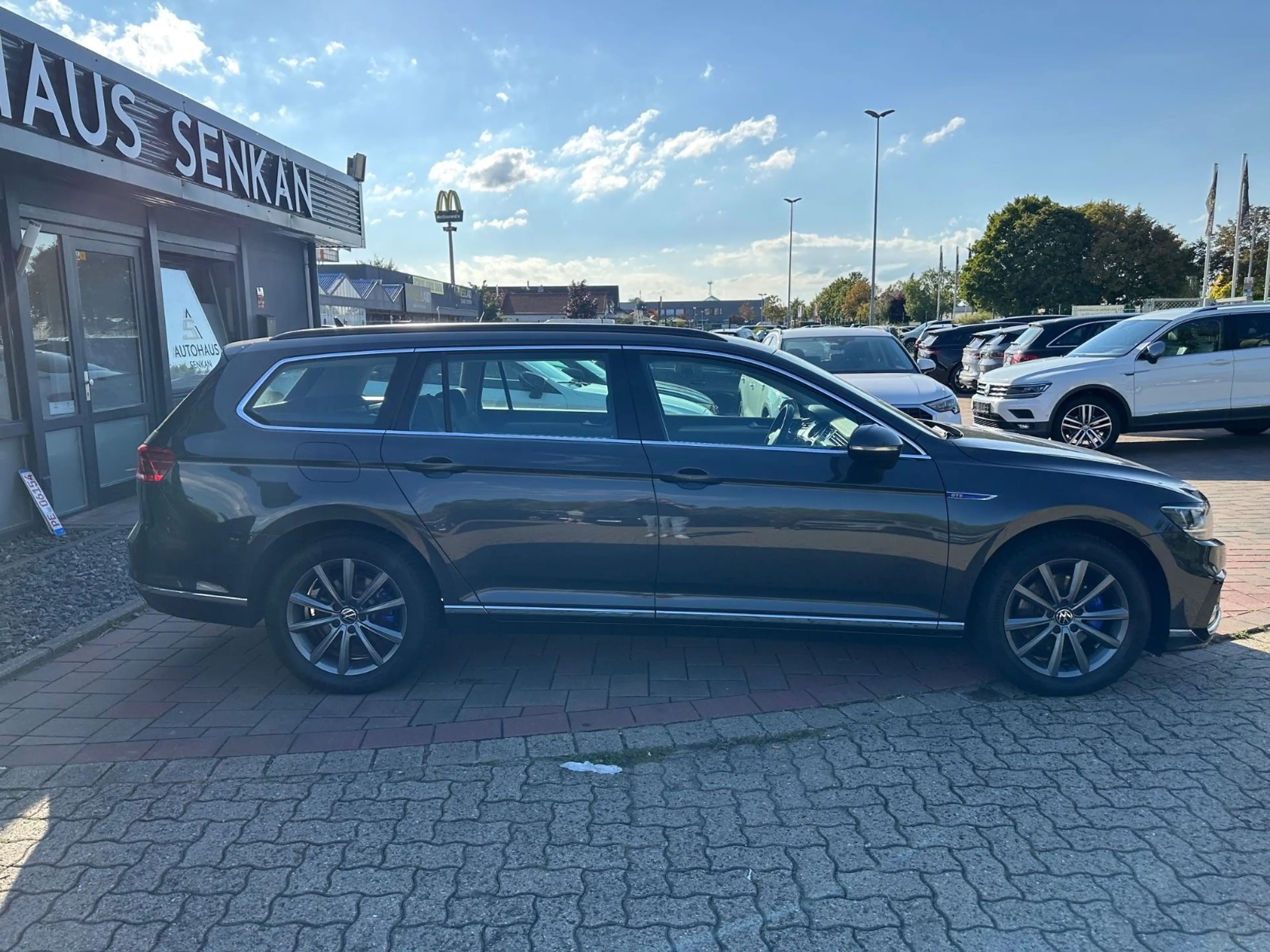 Volkswagen Passat Variant Passat 1.4 TSI GTE Variant*R-CAM*ACC*AHK*NAVI* — photo 10