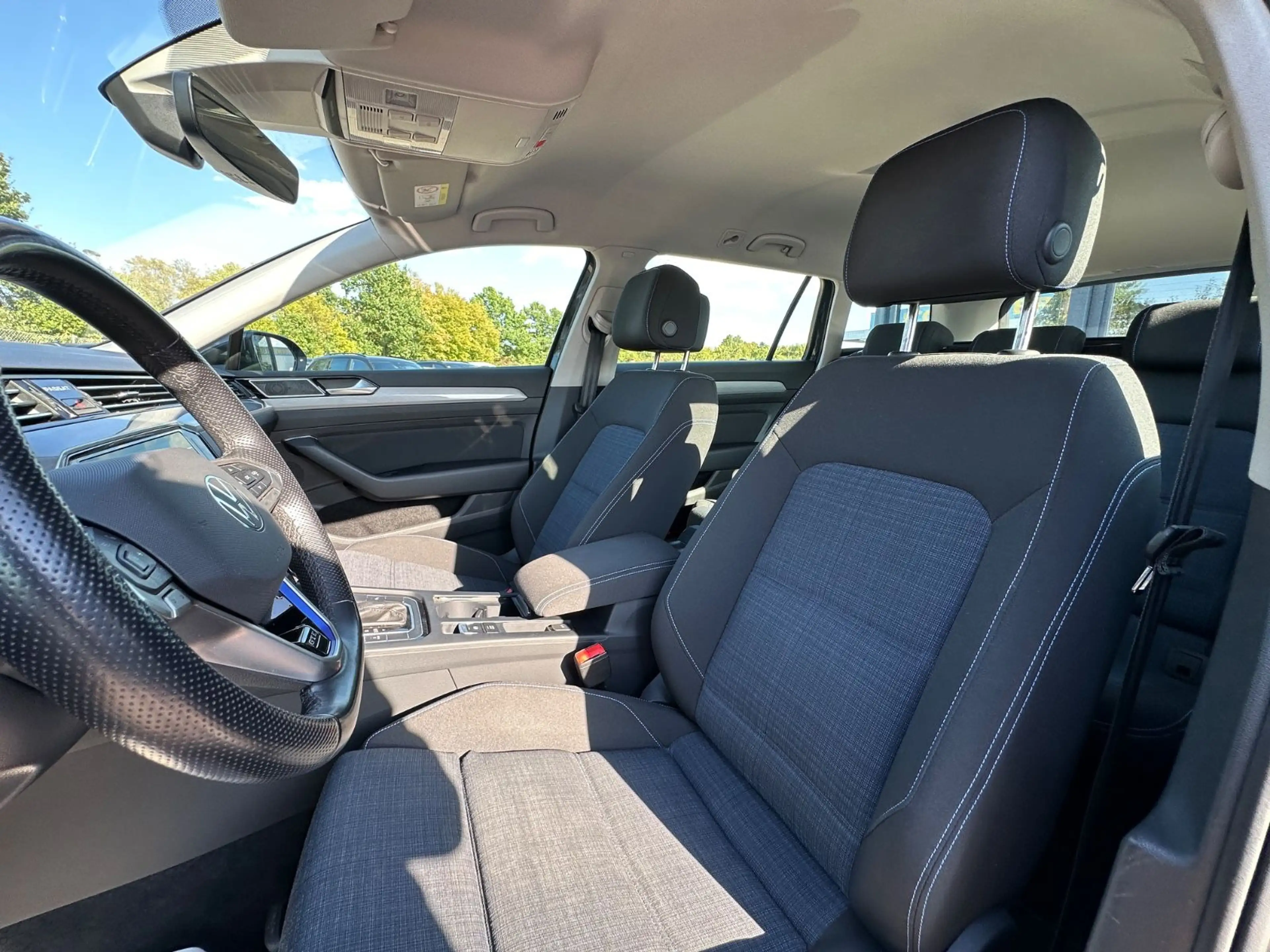 Volkswagen Passat Variant Passat 1.4 TSI GTE Variant*R-CAM*ACC*AHK*NAVI* — photo 13