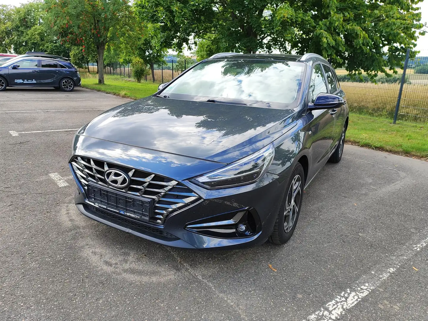 Hyundai i30 Kombi 1.5 T-GDI DCT Intro Edition LED|Pano|NAVI siva - 2