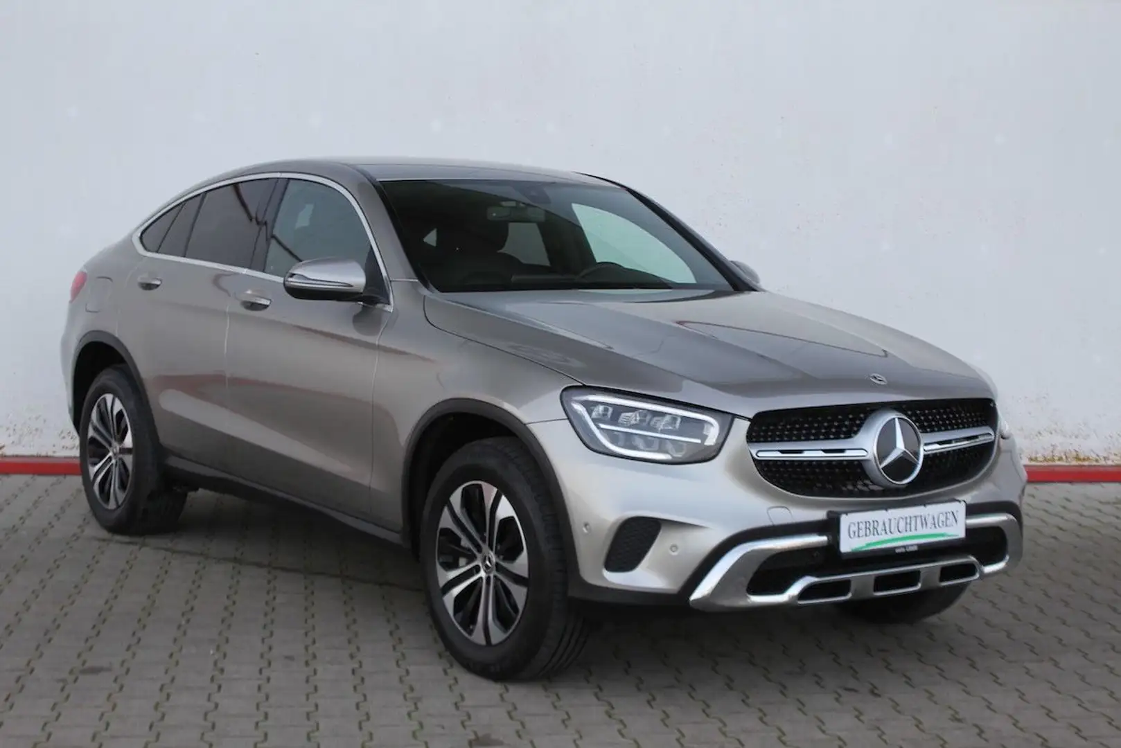 Mercedes-Benz GLC 300 de Coupé Cp. EQ Power Plug-In Hybrid 46g Silber - 1