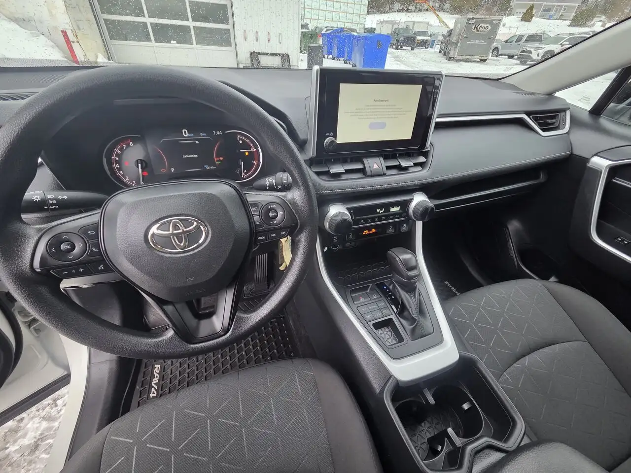 Toyota RAV 4 снимка Toyota RAV 4