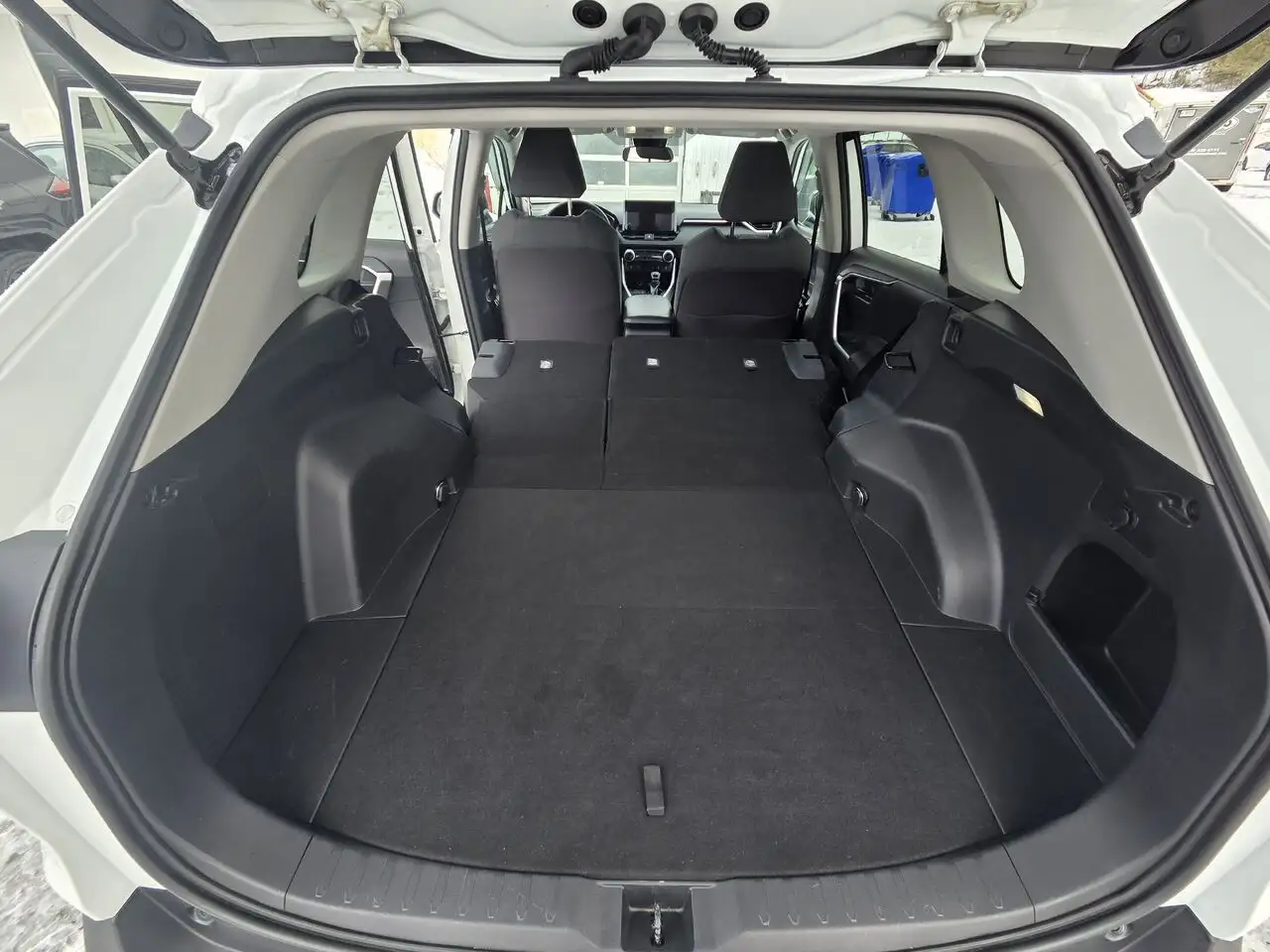 Toyota RAV 4 снимка Toyota RAV 4