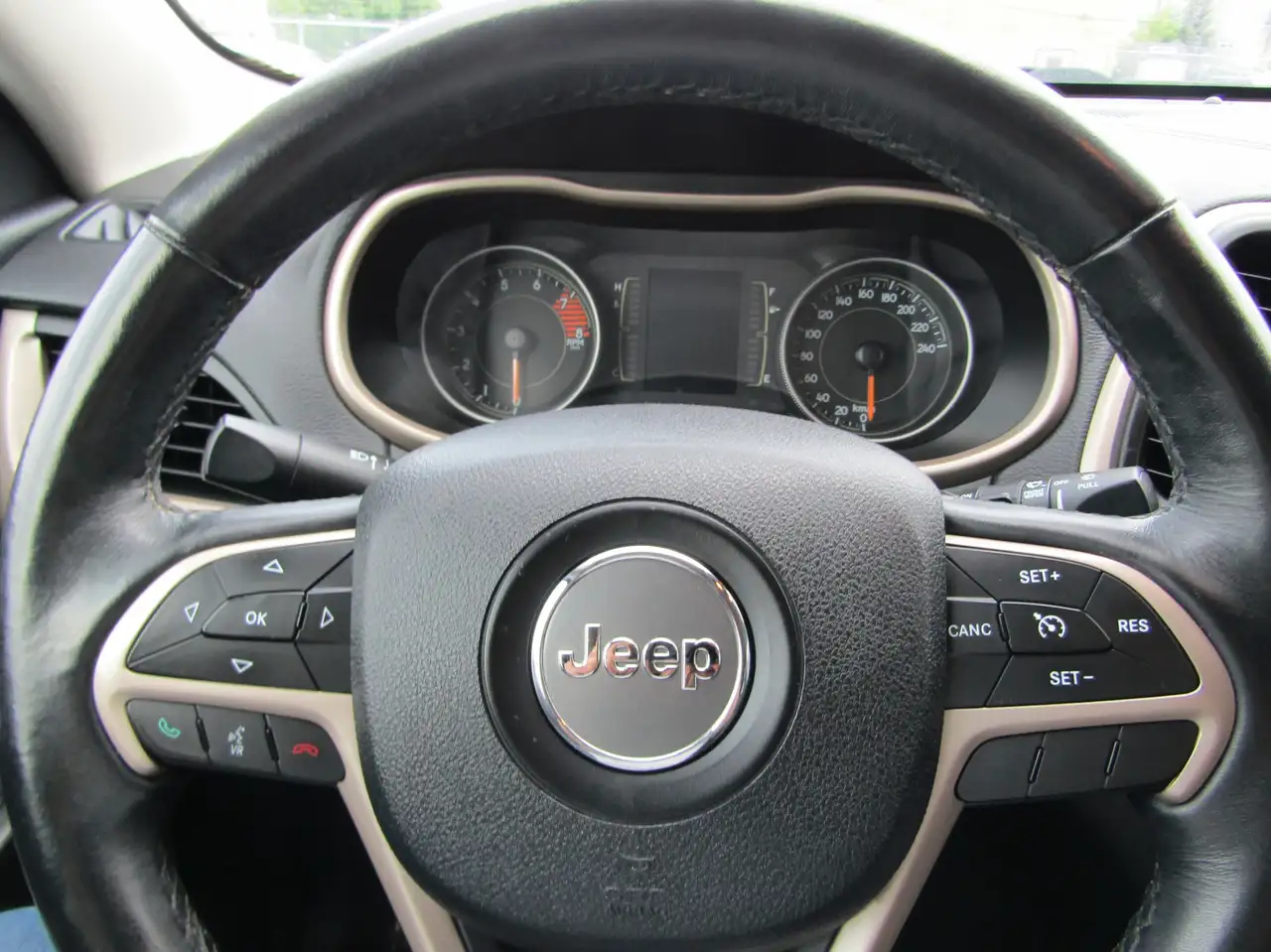 Jeep Cherokee fotografie Jeep Cherokee