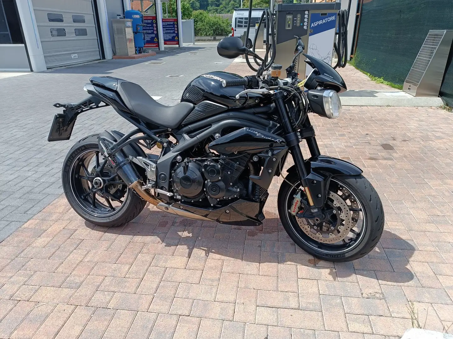 Triumph Speed Triple R Noir - 1