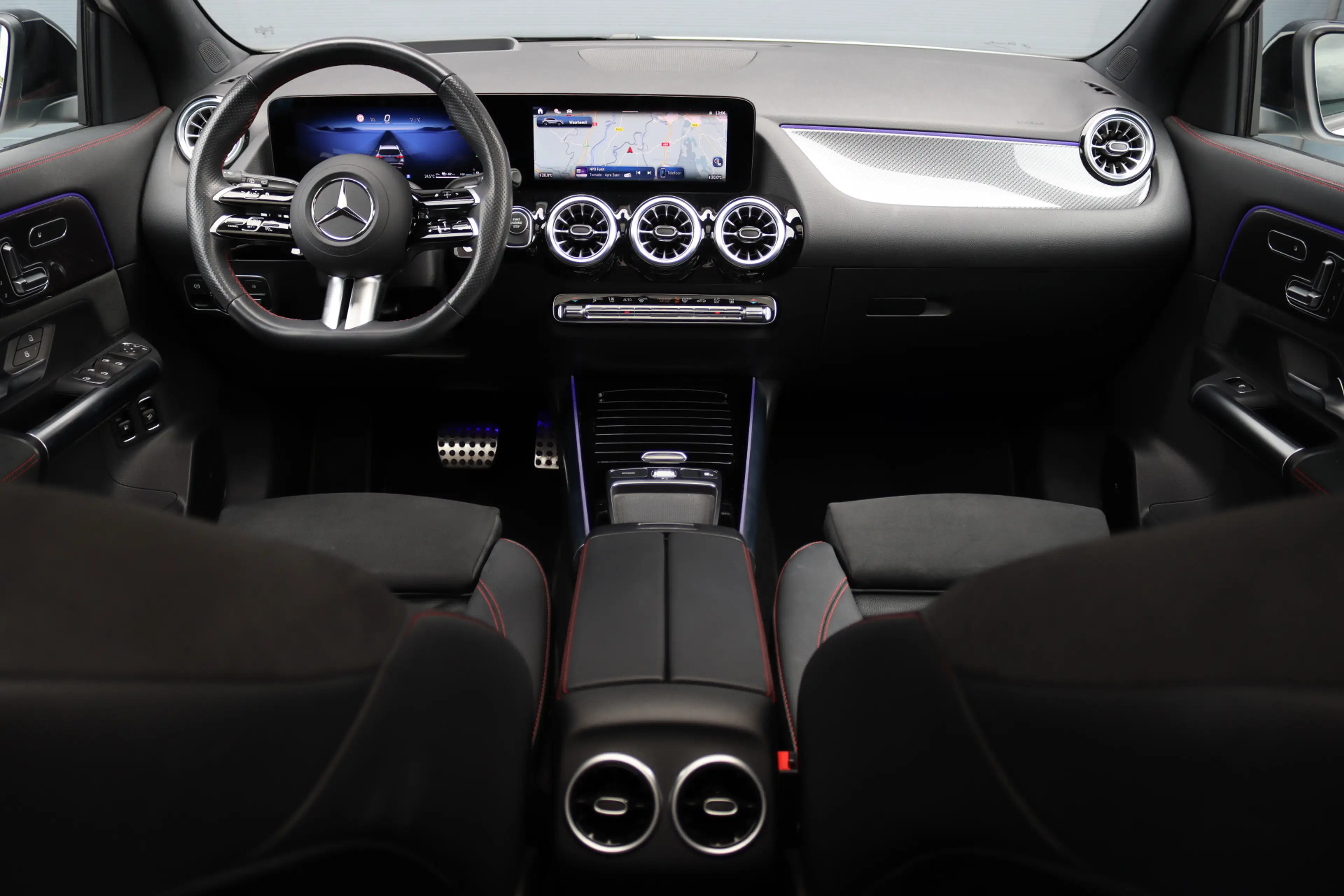 Mercedes-Benz GLA 250 e Star Edition AMG Line | Premium+ | Memory | Pano — photo 2