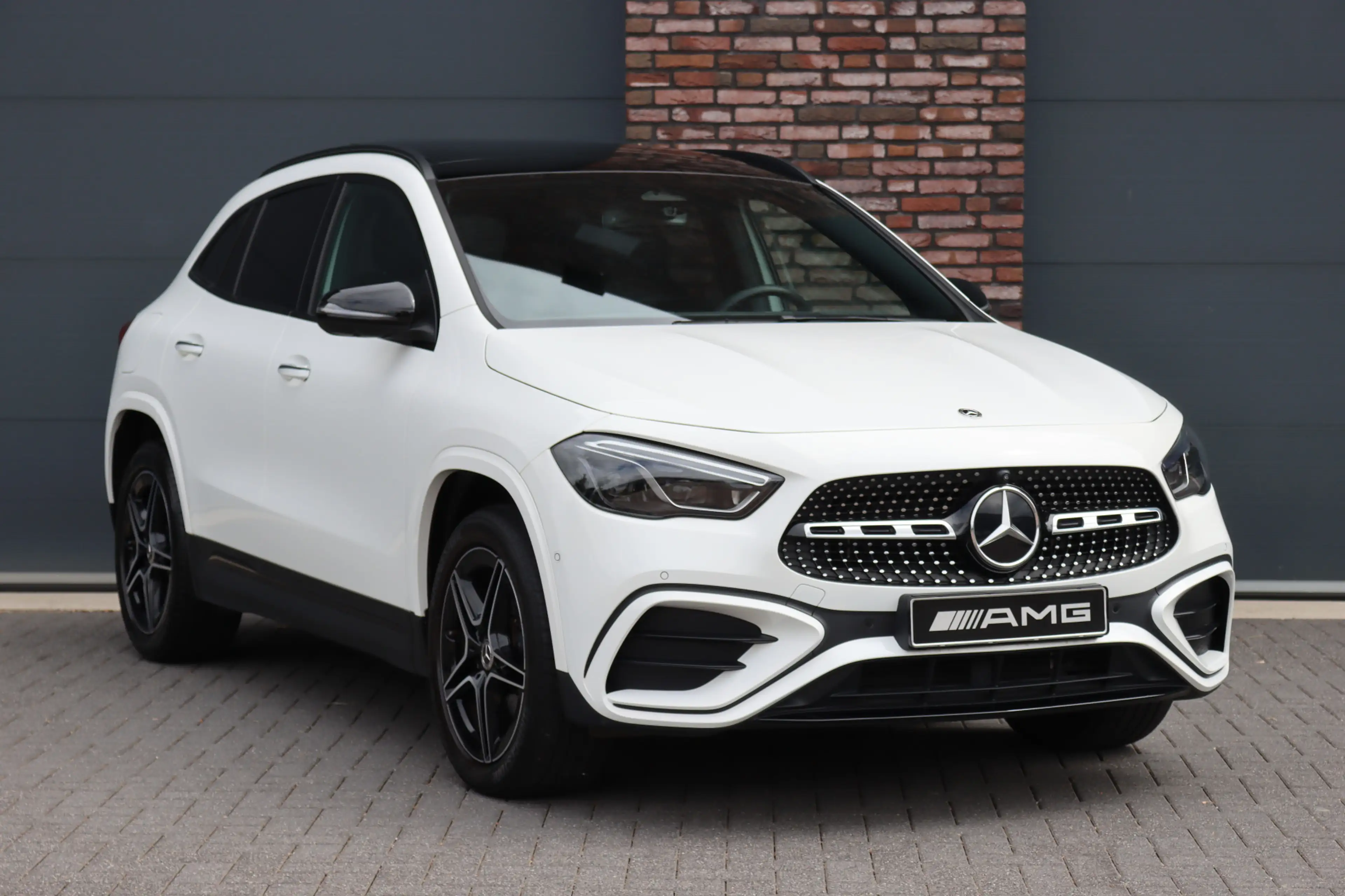 Mercedes-Benz GLA 250 e Star Edition AMG Line | Premium+ | Memory | Pano — photo 3