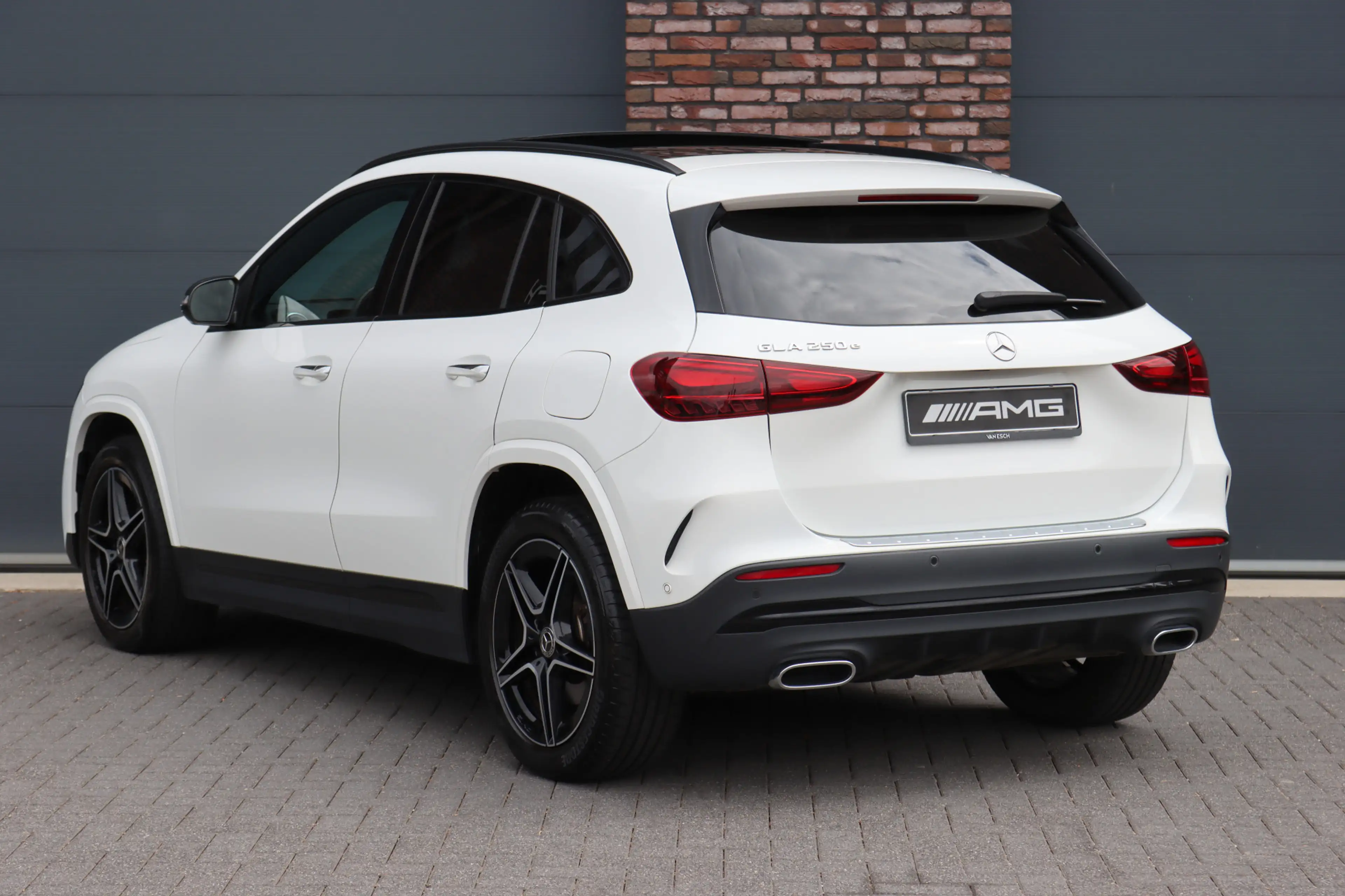 Mercedes-Benz GLA 250 e Star Edition AMG Line | Premium+ | Memory | Pano — photo 5