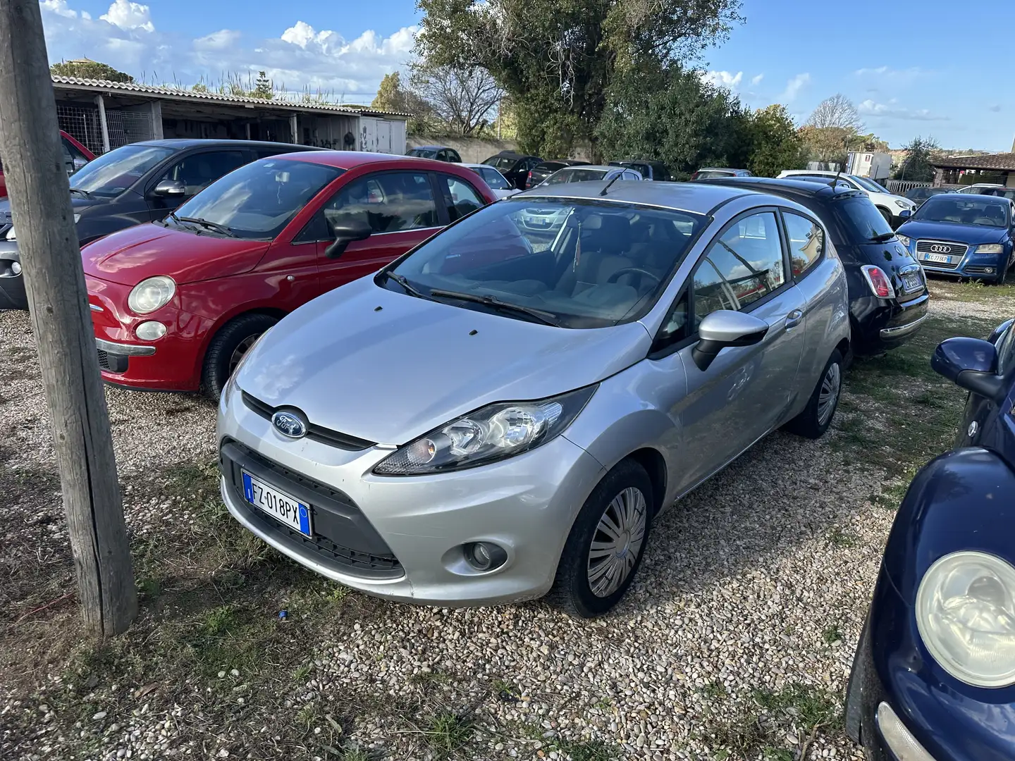 Ford Fiesta Fiesta VI 2008 3p 1.4 tdci Titanium Silber - 1
