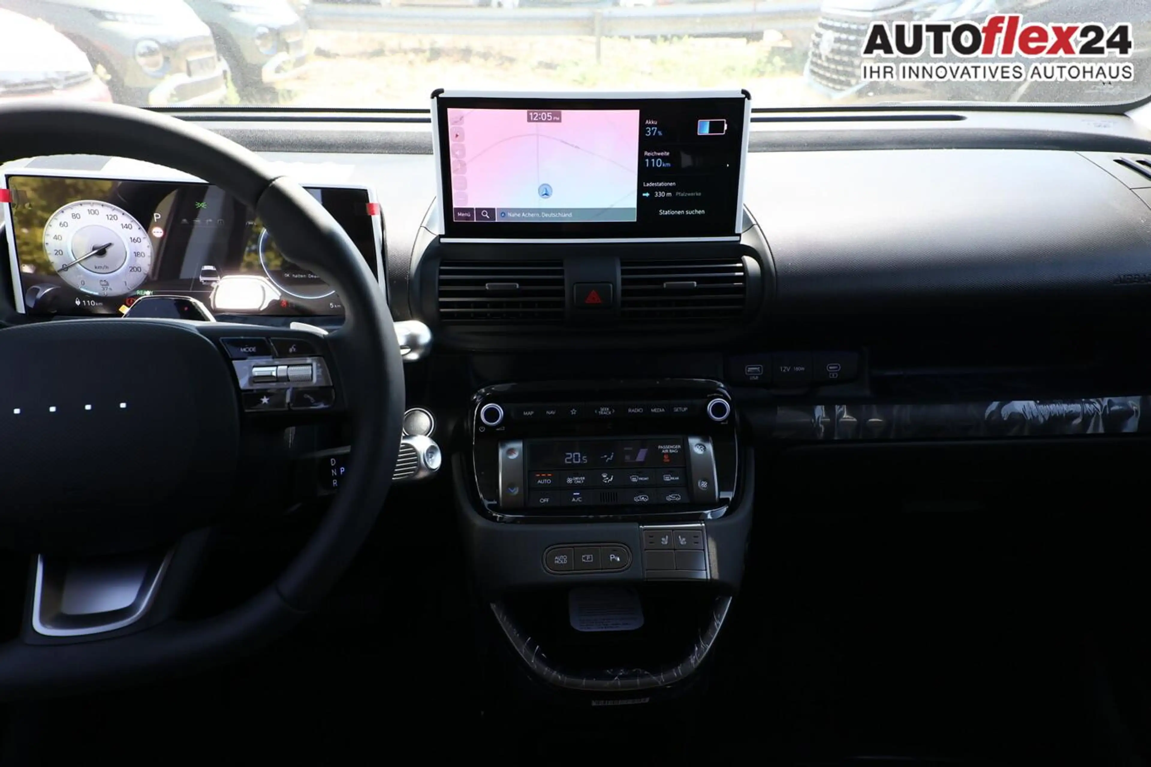 Hyundai Inster 49 kWh Nav Pano 17Z SHZ Privacy ACC LED 85 kW (... — photo 7