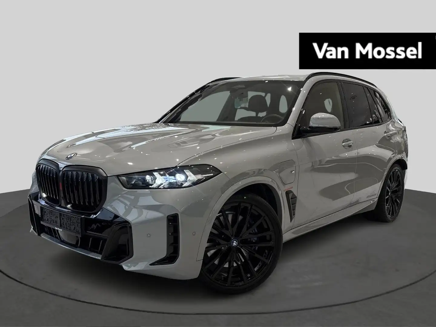 BMW X5 550e M xDrive Grijs - 1