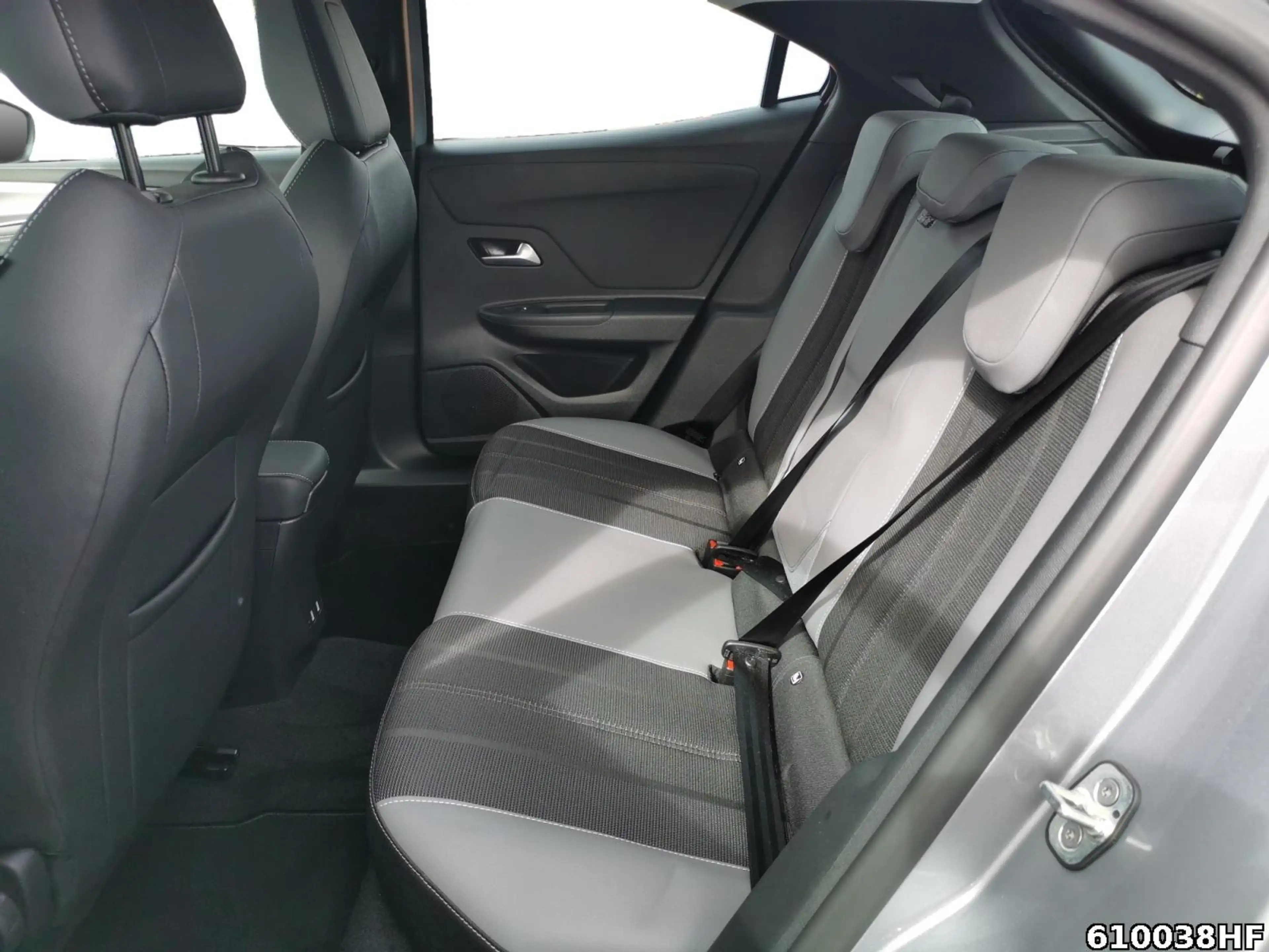 Opel Mokka 1.2 Turbo Elegance**KAMERA**CAR-PLAY**SHZ — photo 12