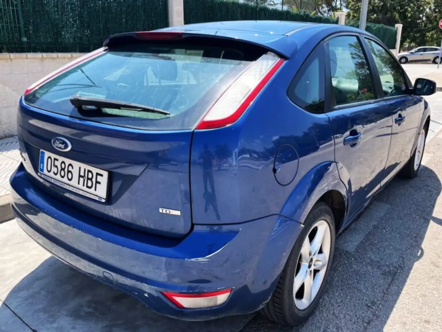 Ford Focus 1.6TDCi Trend 109 Azul - 2