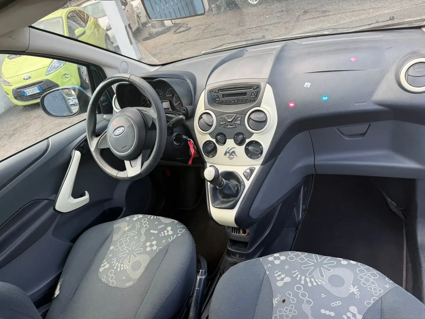 Ford Ka/Ka+ Ka 1.2 Titanium c/esp,tcs 69cv E5 - 1