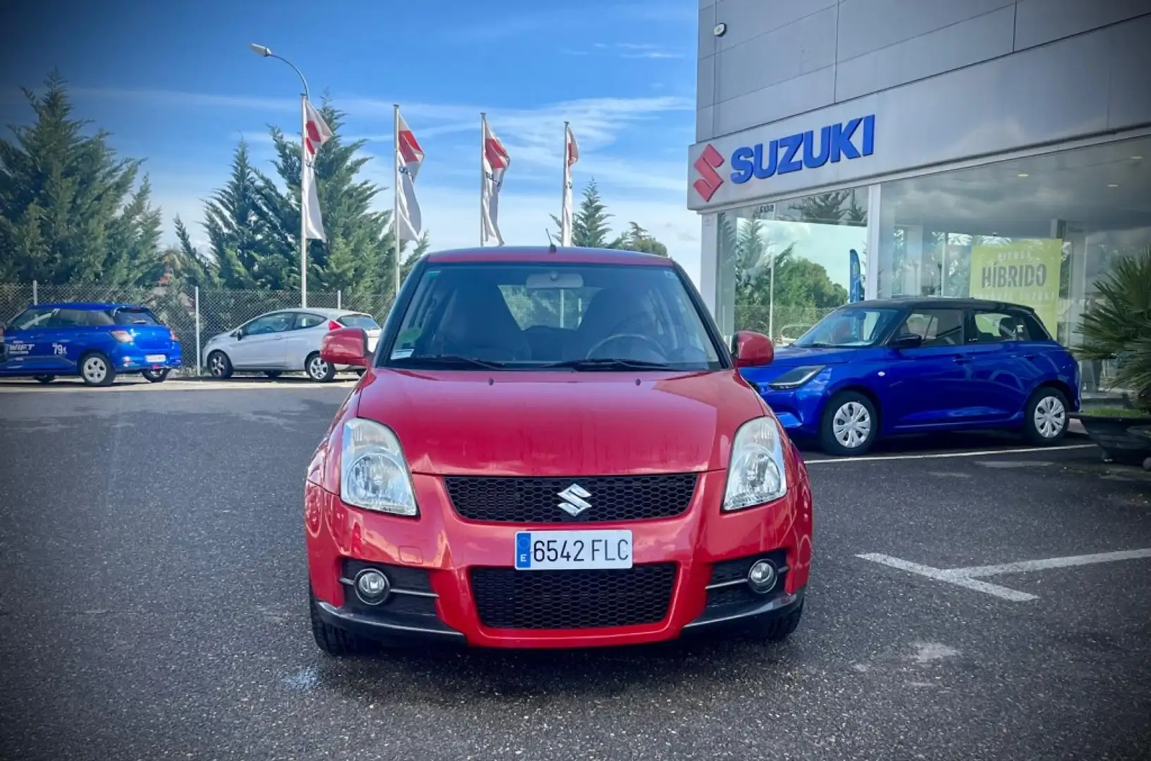 Suzuki Swift 1.6 Sport Rojo - 2