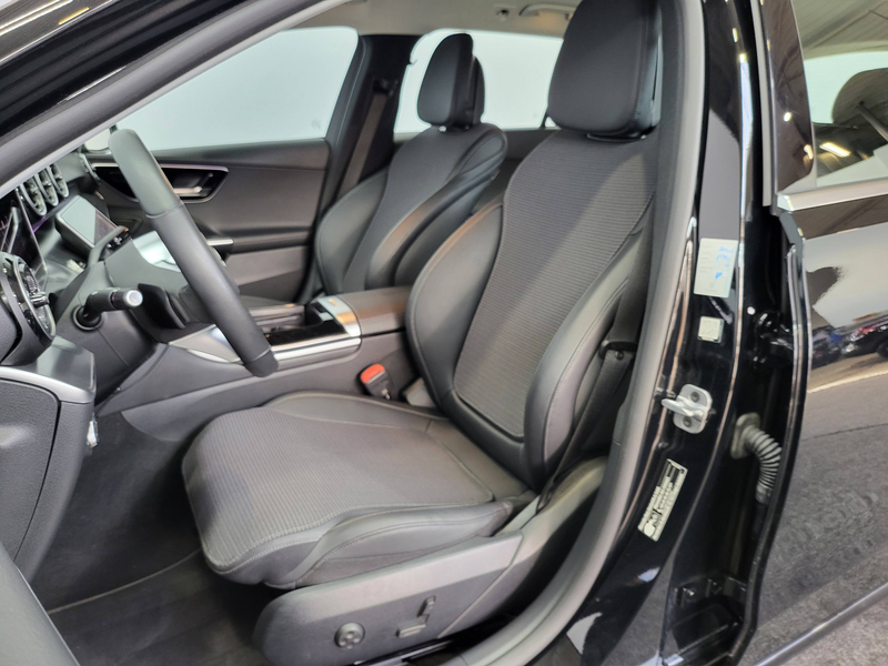 Mercedes-Benz C 200 200 d | 2025 | 56.984 km | Cruise | Led | Navi | CarPlay | Camera | DAB | Automatische Airco — photo 12
