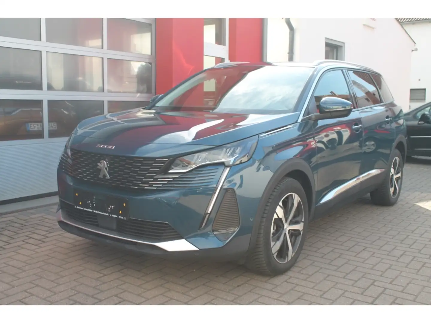 Peugeot 5008 Allure Pack BHDi130 EAT8 360 Shz Navi eHk Blau - 1