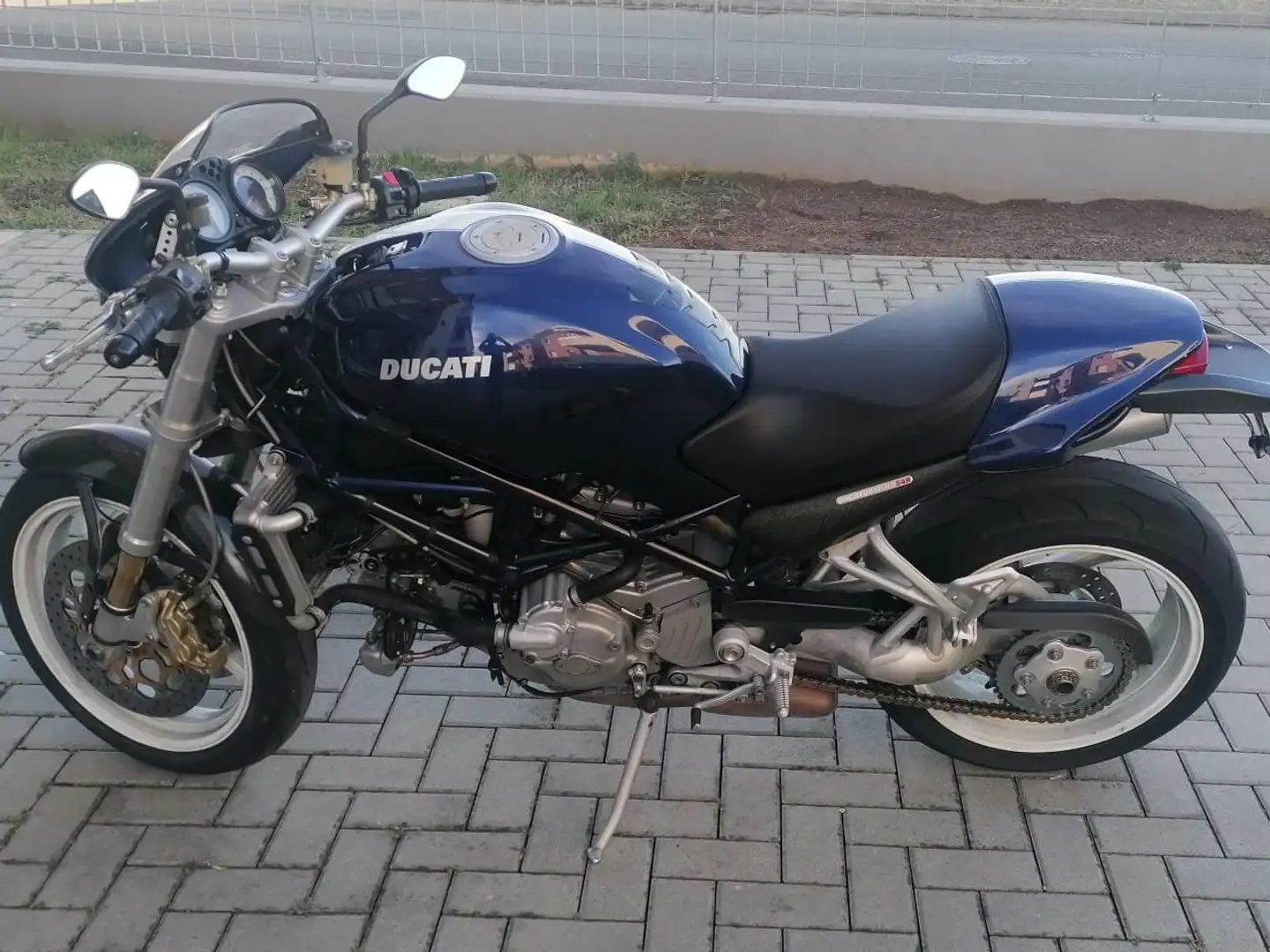 Ducati Monster S4R Azul - 2