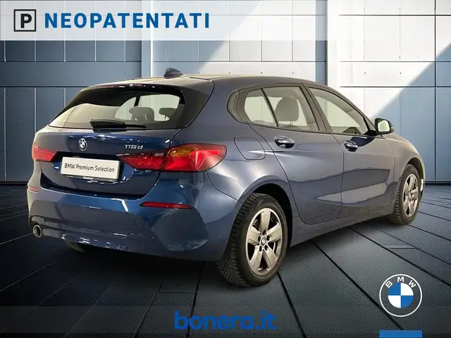 BMW 1 Series view 6