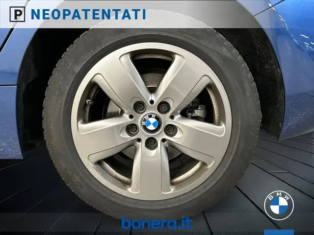 BMW 1 Series view 12