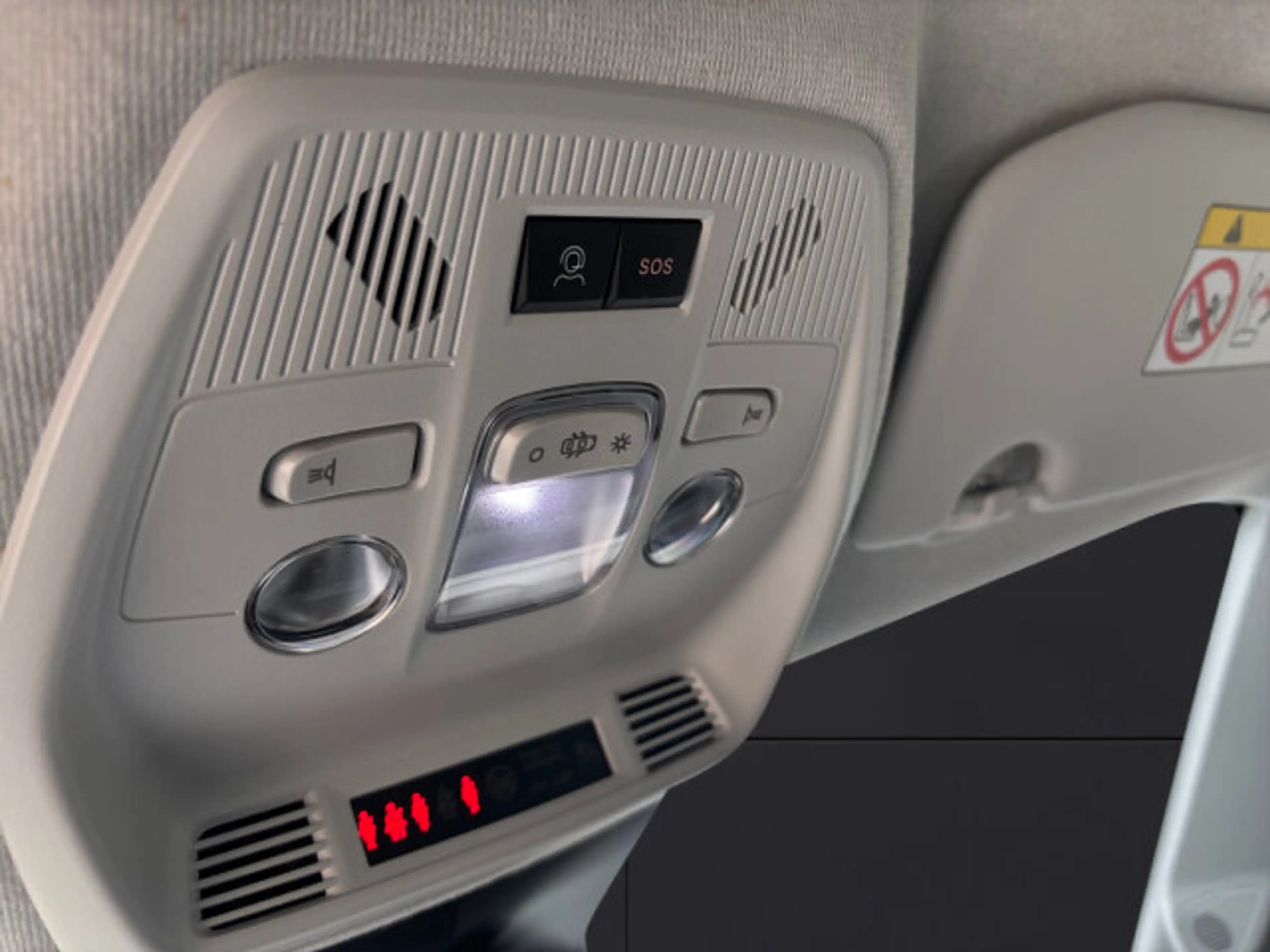 Citroen C3 C3 PLUS 100 BAR +Einparkhilfe+Klima+LED+ — photo 11