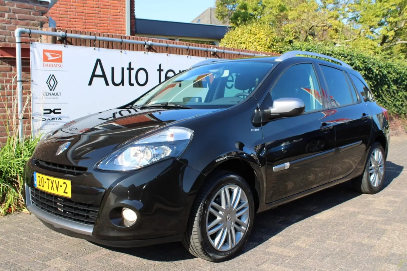 Renault Clio Estate TCe 100 pk Night and Day Noir - 1