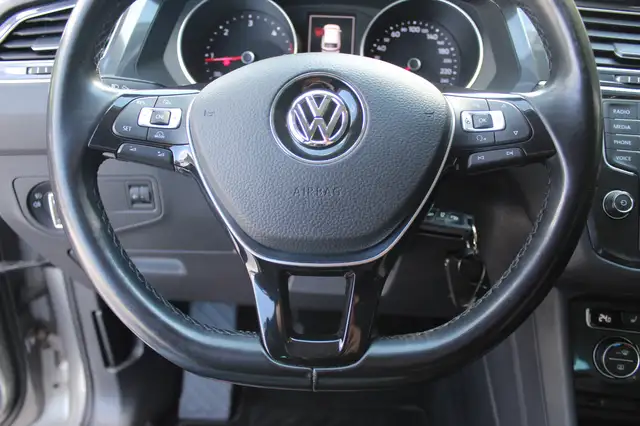 Volkswagen Tiguan view 10