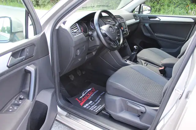 Volkswagen Tiguan view 7