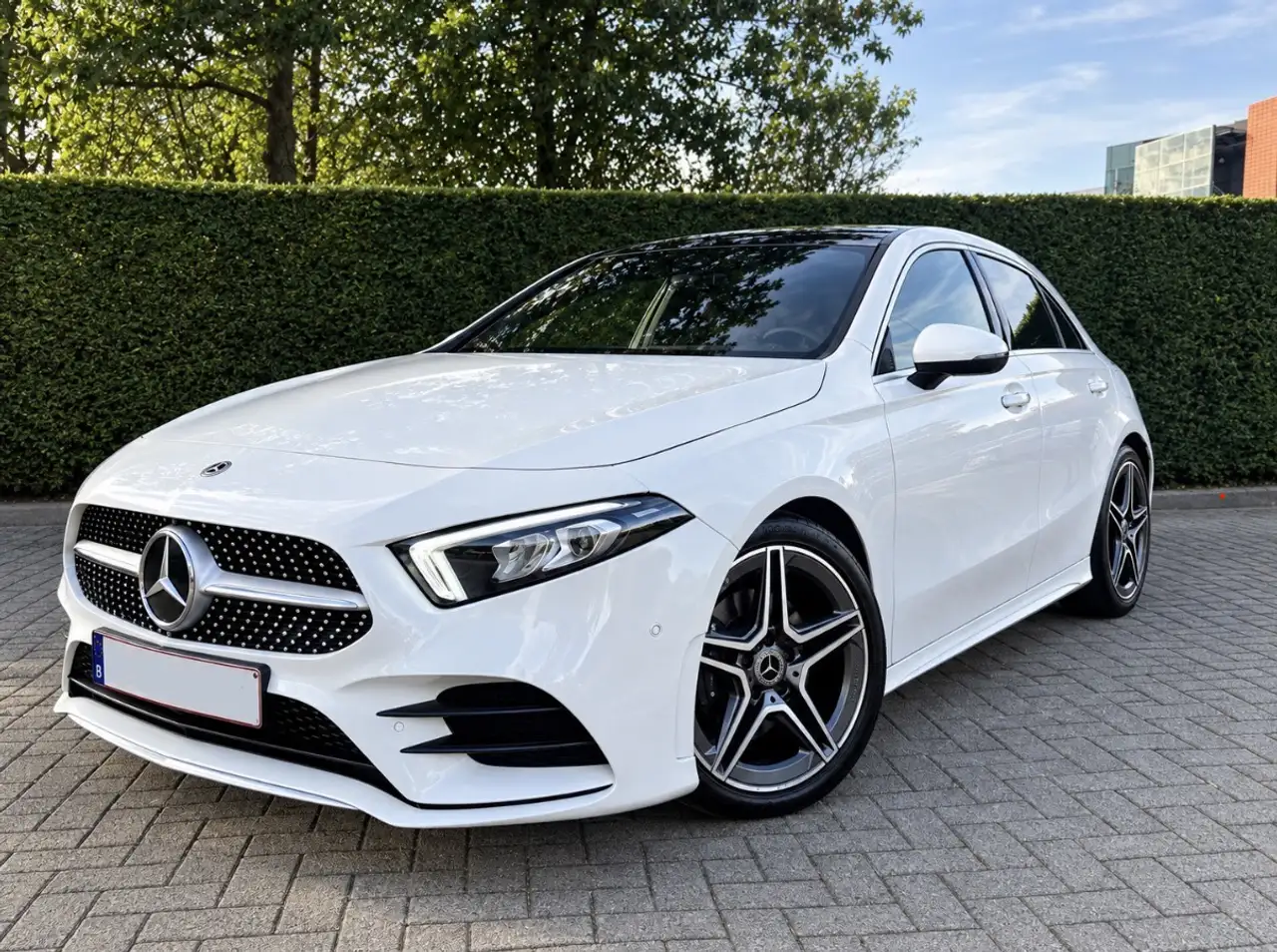 Mercedes-Benz A 180