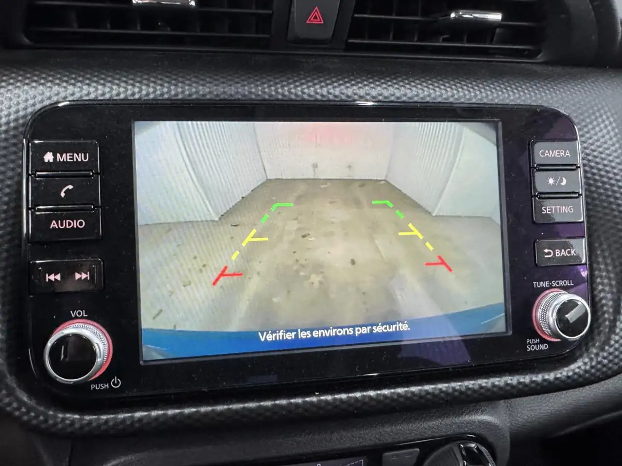Nissan Kicks photo Nissan Kicks